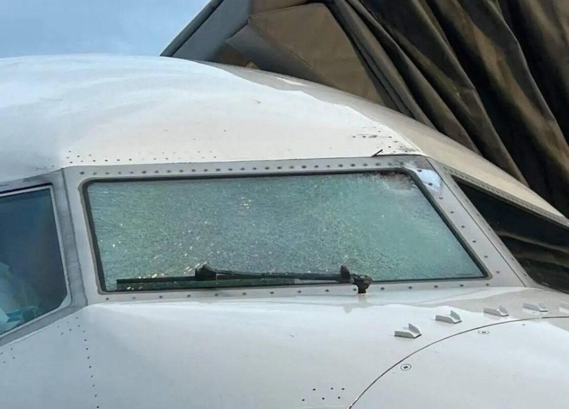 The shattered windshield of a United Airlines Boeing 737 MAX